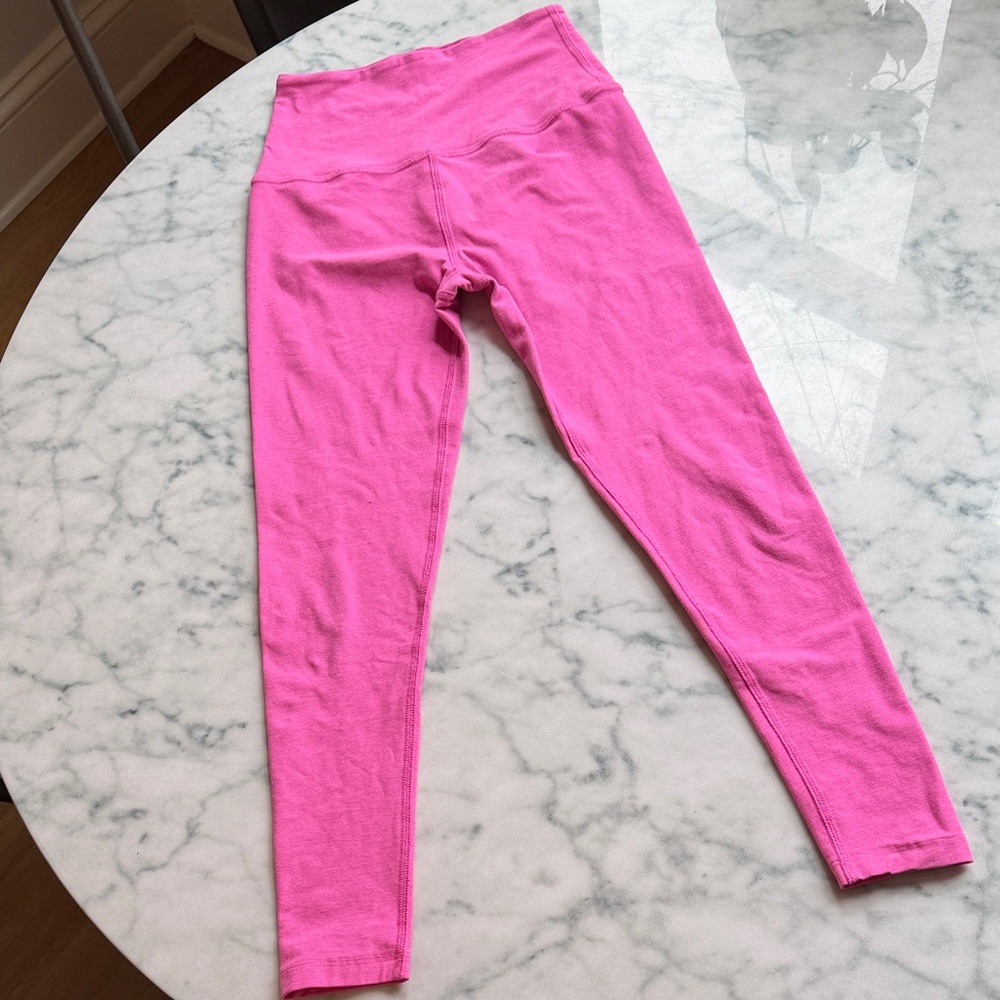 Beyond Yoga Vibrant Pink Leggings